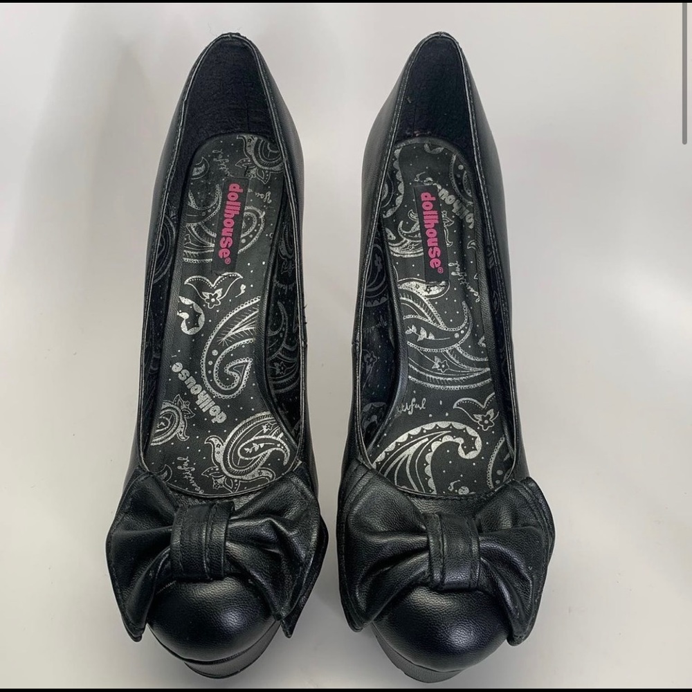 Dollhouse Pumps
